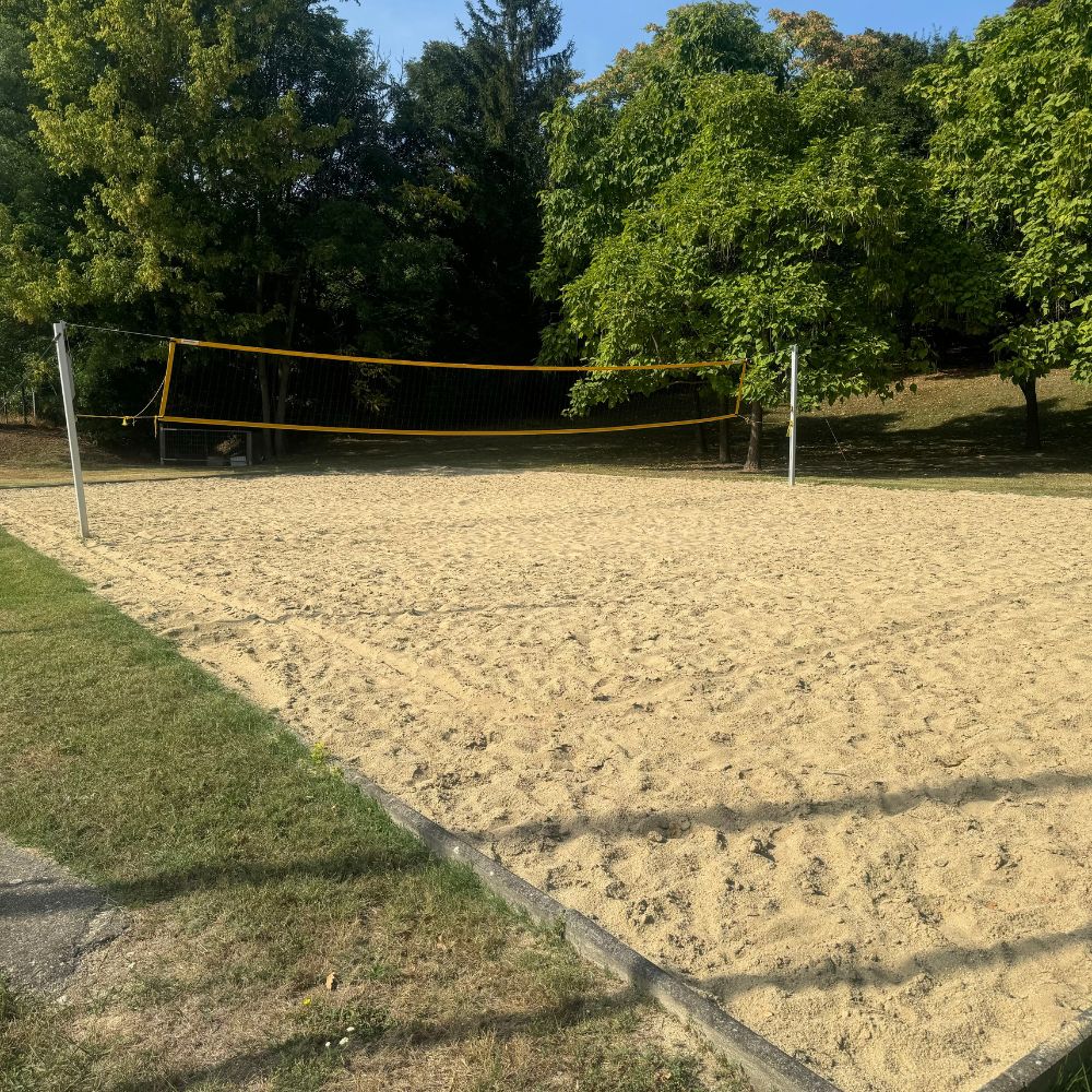 beachvolleyballplatz donnerskirchen freibad